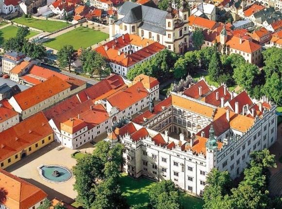 Penzion V Podzamci Litomyšl Eksteriør billede